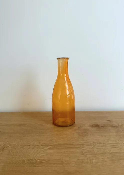 ואזת זכוכית כתומה 7X19