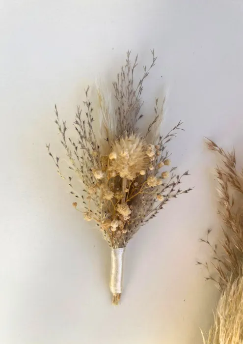 סיכת דש לחתן Aura